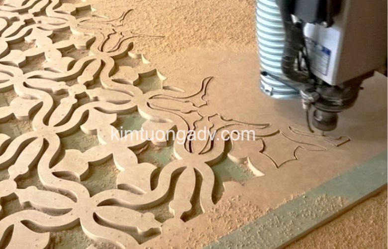 Cách Chọn Máy CNC Cho Xưởng Mộc – Hướng Dẫn Chi Tiết Cho Người Mới Và Chủ Xưởng