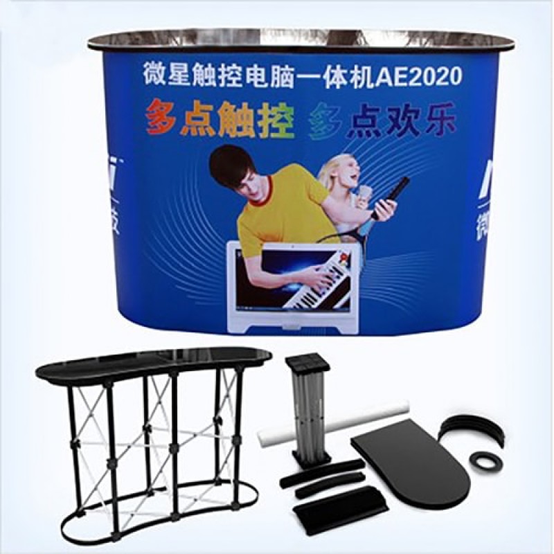 Bàn Lễ Tân Mạng Nhện