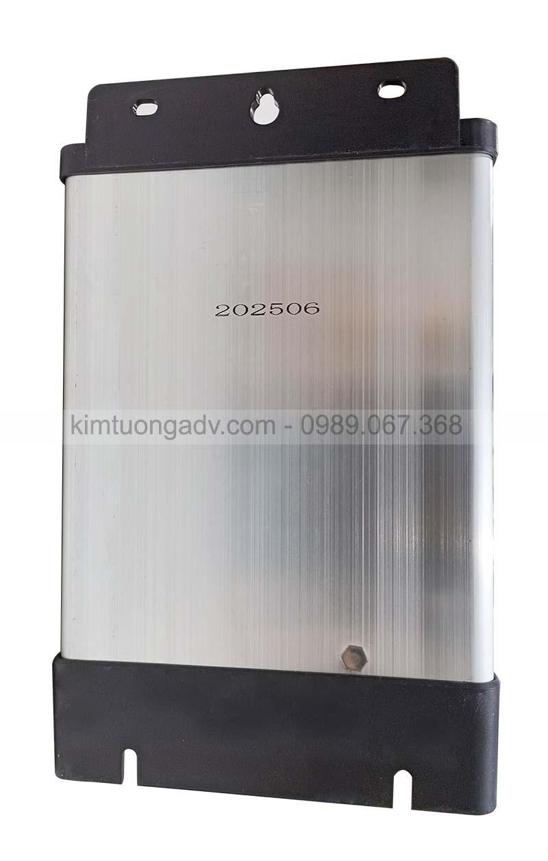 nguon-led-ngoai-troi-chong-mua-kim-tuong-3