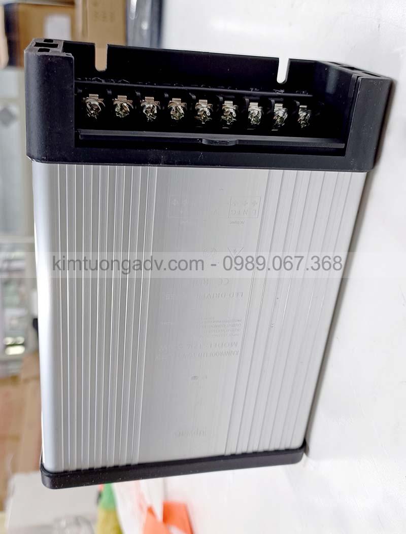 nguon-led-ngoai-troi-chong-mua-kim-tuong-2